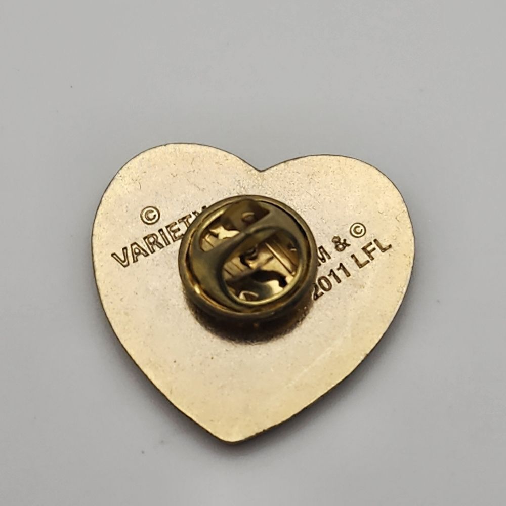 Star Wars R2-D2 & C-3PO Heart Pin - Picture 3 of 3